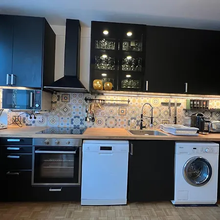 Apartment Parisnicostay - Cosy 4 Bedrooms Flat Seine River *