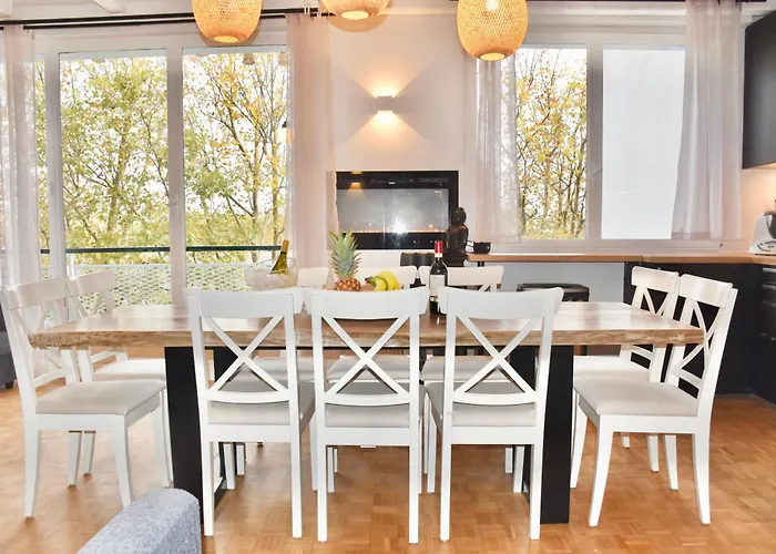 Parisnicostay - Cosy 4 Bedrooms Flat Seine River Париж