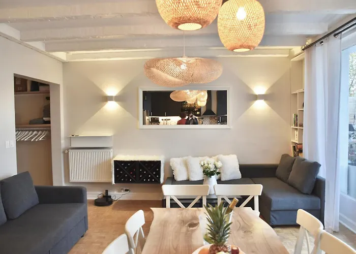 Апартаменты Parisnicostay - Cosy 4 Bedrooms Flat Seine River